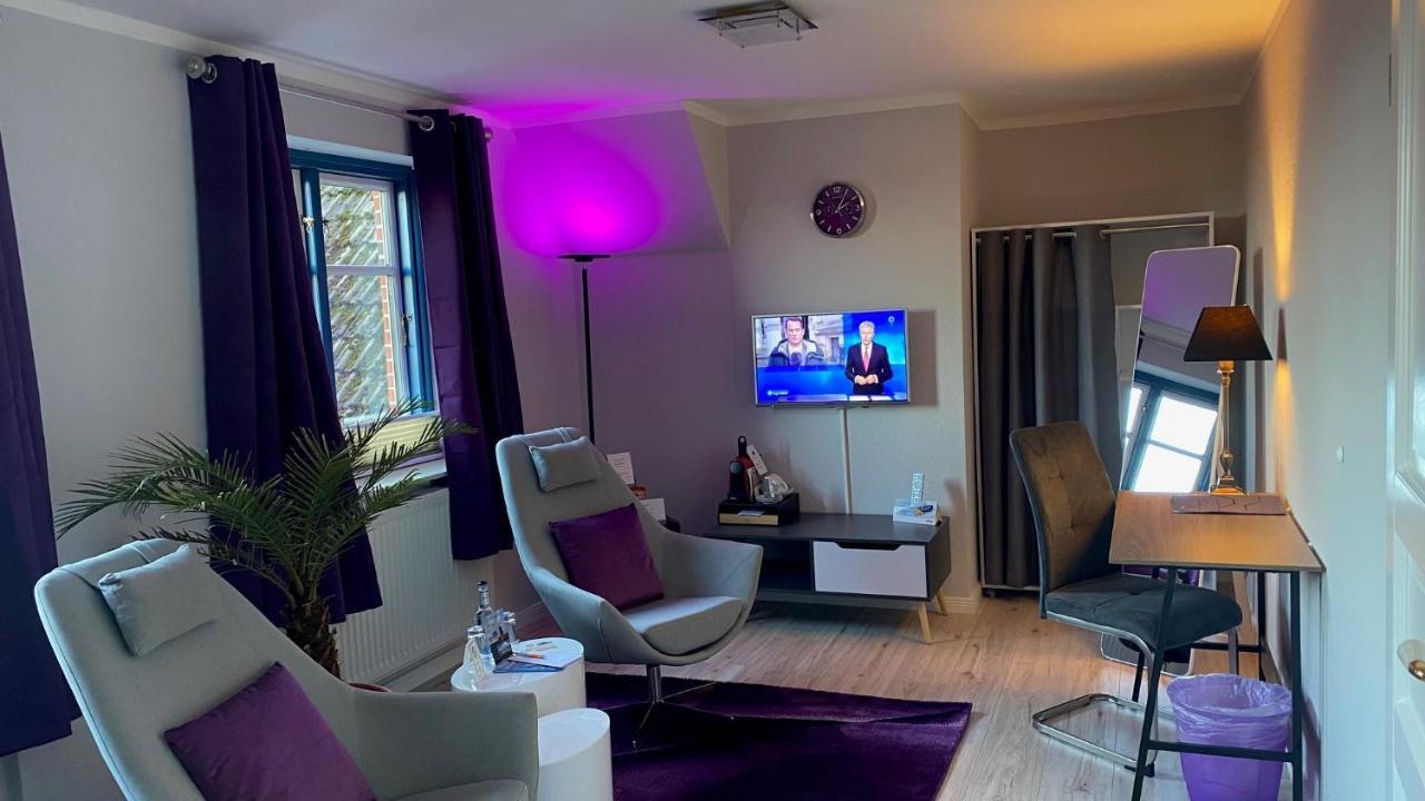 Friesenhof Nieblum - Hotel Garni Екстер'єр фото