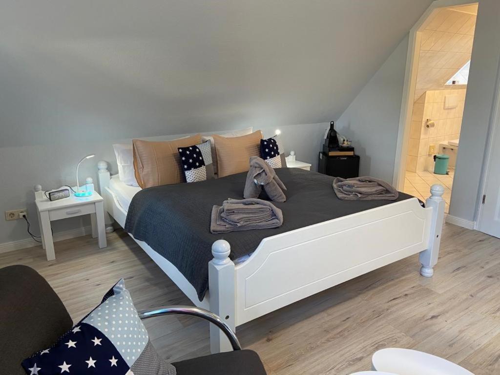 Friesenhof Nieblum - Hotel Garni Екстер'єр фото