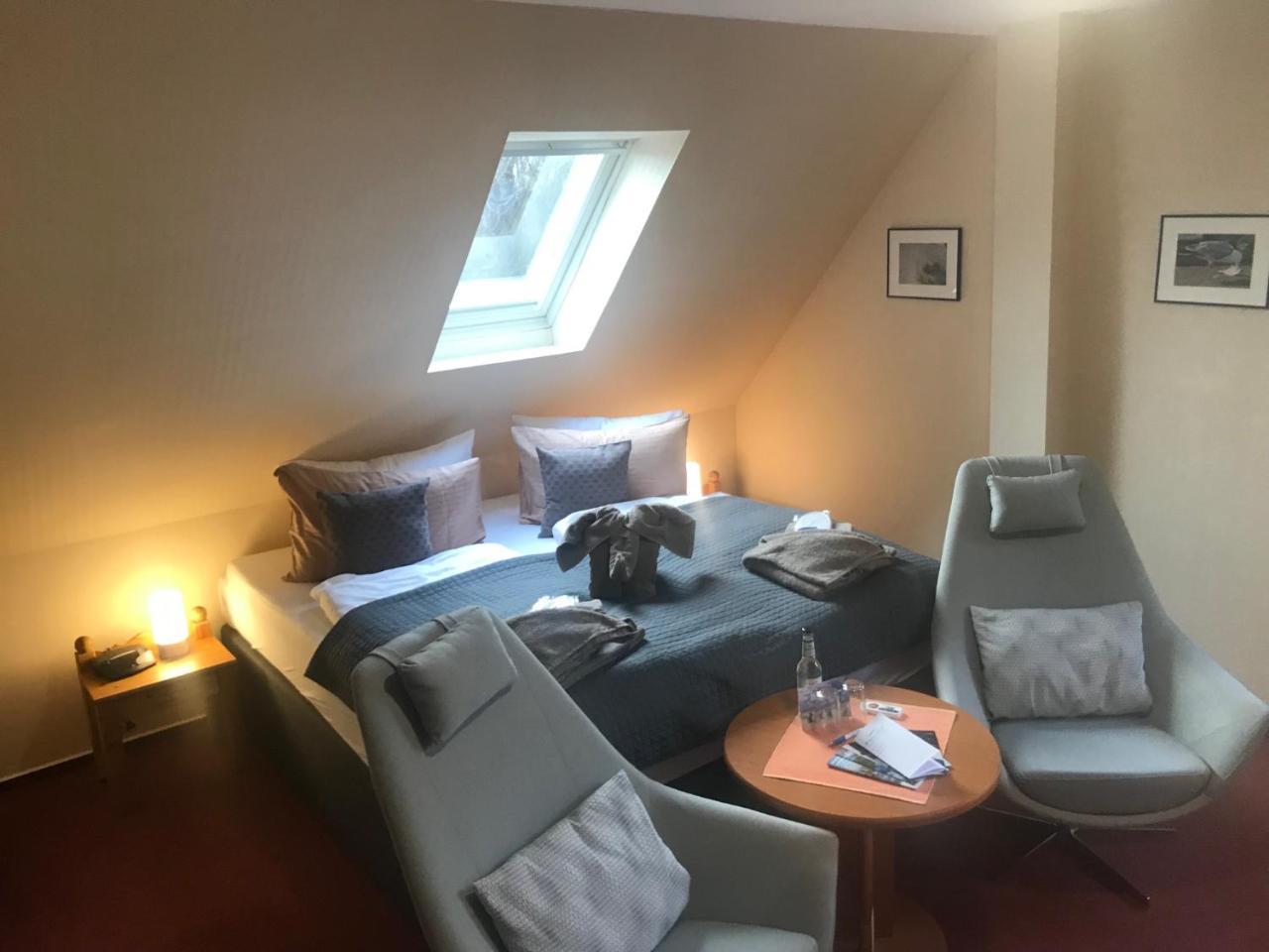 Friesenhof Nieblum - Hotel Garni Екстер'єр фото