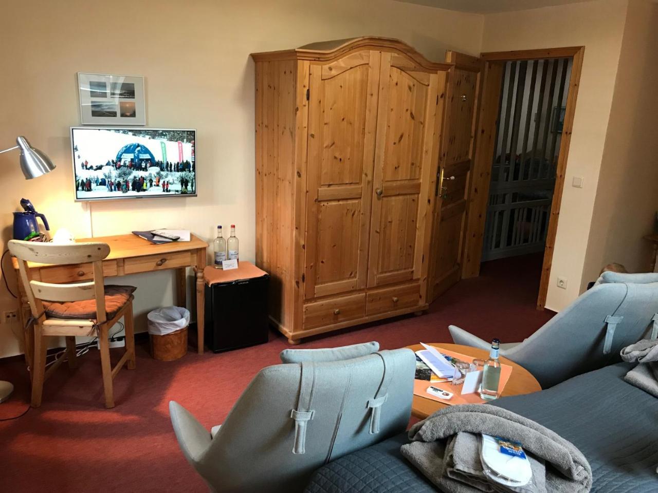 Friesenhof Nieblum - Hotel Garni Екстер'єр фото